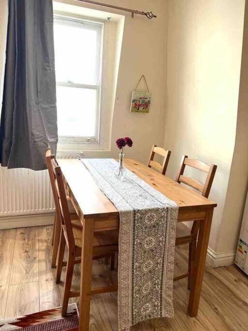 Cosy One Bedroom Flat In Central London Exterior photo